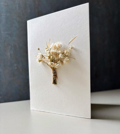 Congratulations with natural flowers | White whispers