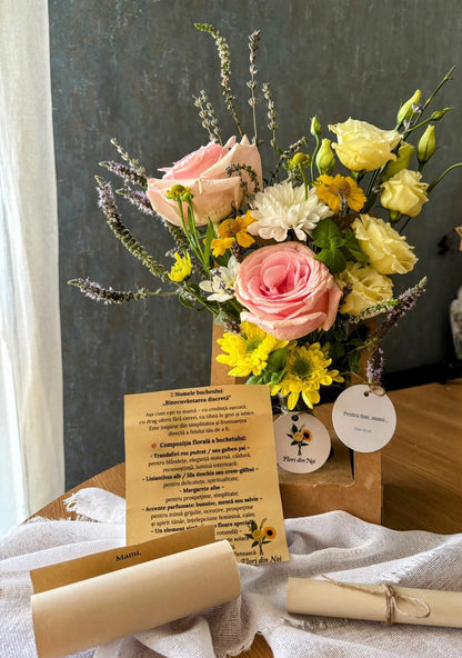 Buchet Poem personalizat cu trandafiri roz, lisianthus și mesaj poetic Flori din Noi