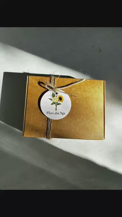 Felicitări cu flori naturale | Șoapte roz